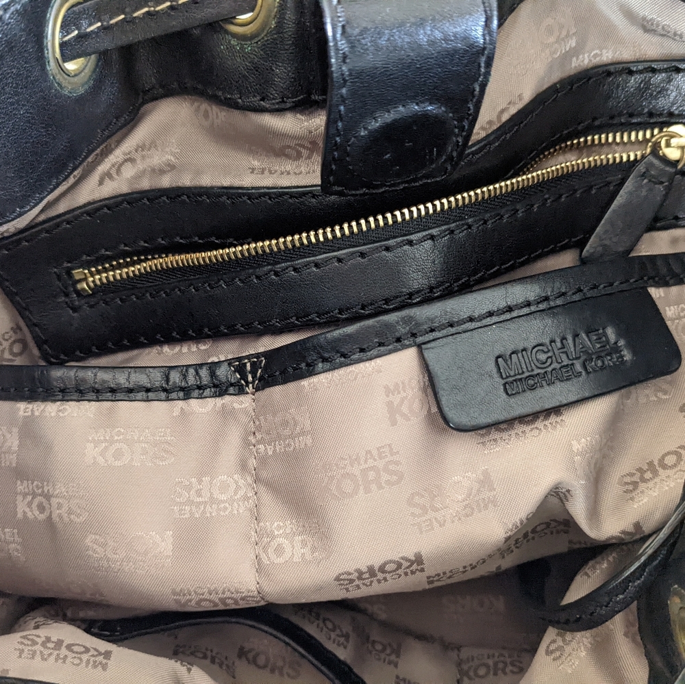 Purse - Picture 6 of 8
